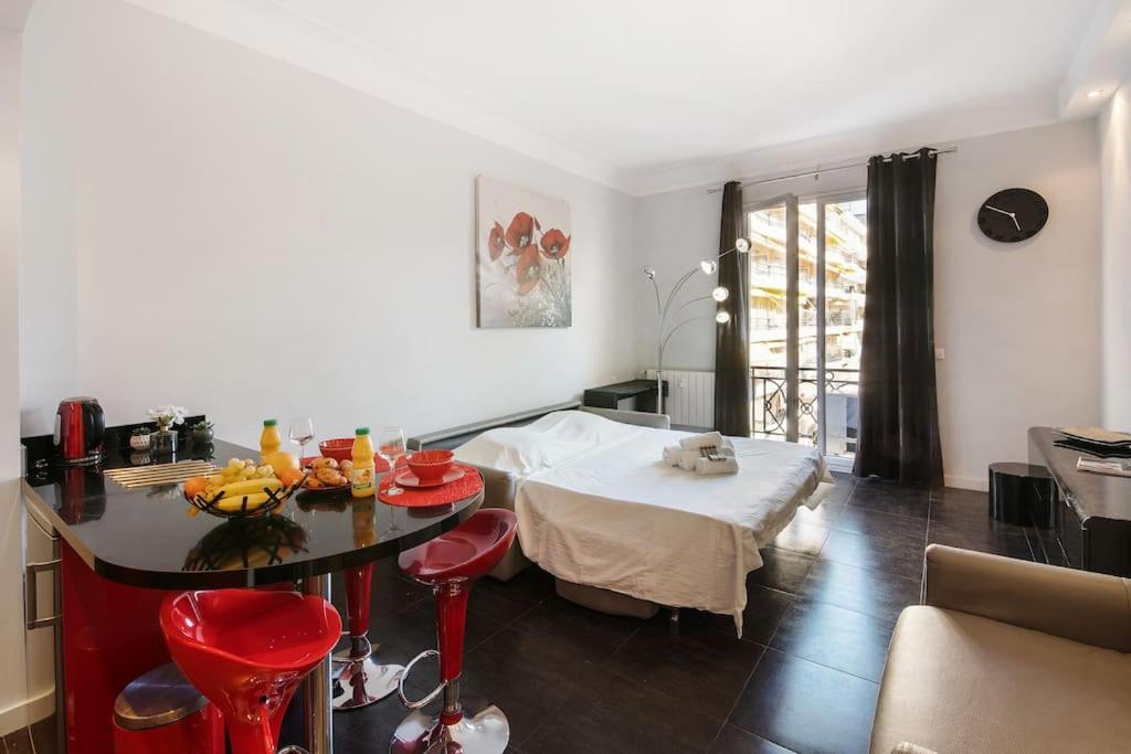 Palais Miramar - Suite & B31 - Croisette Emplacement Unique - 20M Plage - Wifi - Clim Cannes Bagian luar foto